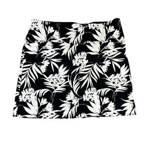 S.C. & Co Stretch Skort Tropical Floral Black White Size XL Comfort Stretch